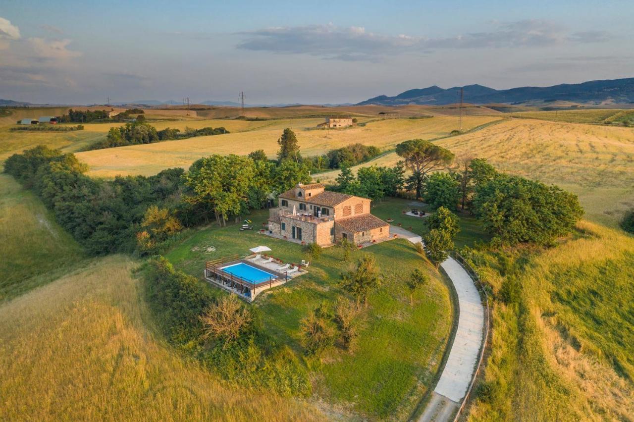 Podere I Sorbi, Spacious Tuscan Villa, Lajatico, Nr Pisa Vakantiehuis Molino Mazzetti