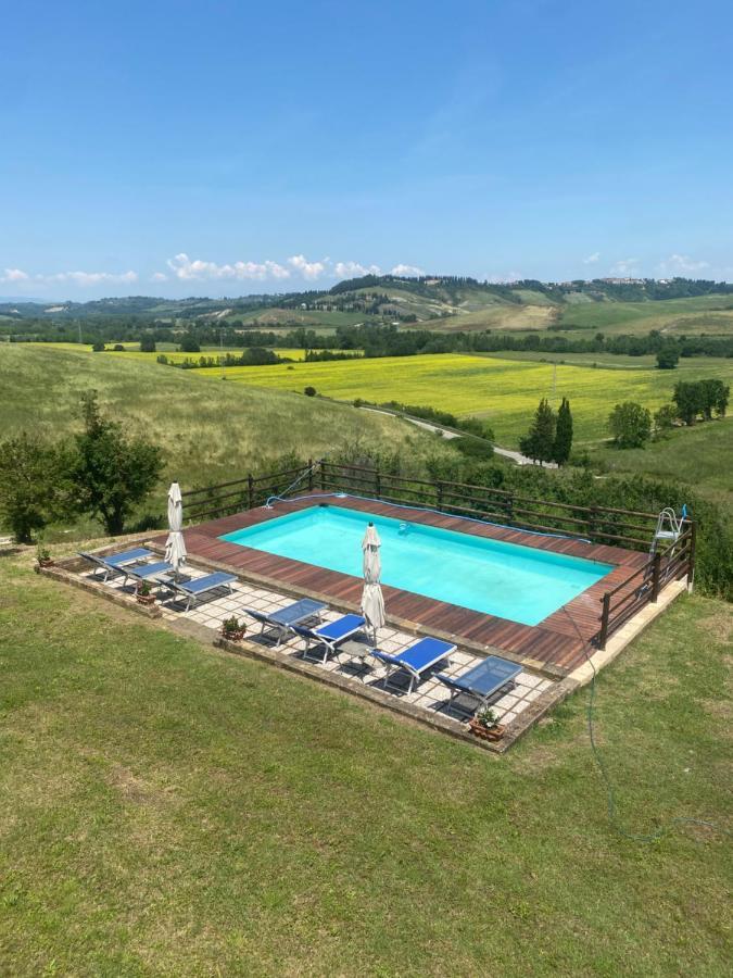 Vakantiehuis Podere I Sorbi, Spacious Tuscan Villa, Lajatico, Nr Pisa *