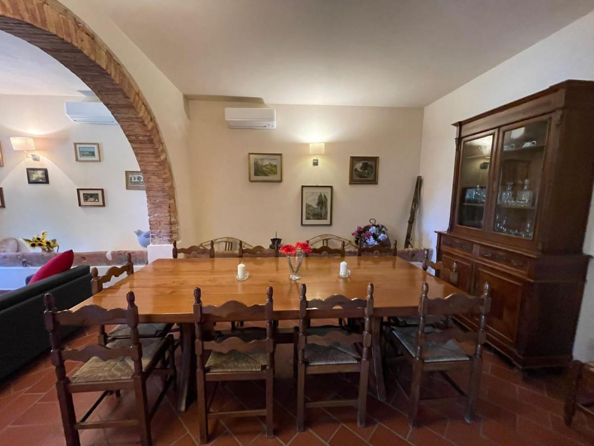 Podere I Sorbi, Spacious Tuscan Villa, Lajatico, Nr Pisa * Molino Mazzetti